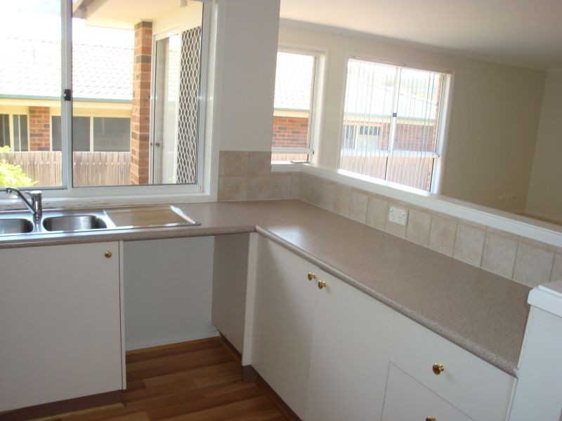 17 Thomas Royal Gardens, Queanbeyan NSW 2620