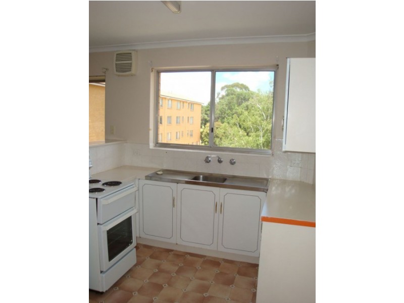 10/2 Booth Street, Queanbeyan NSW 2620