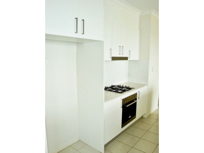 13/88 Henderson Road, Queanbeyan NSW 2620