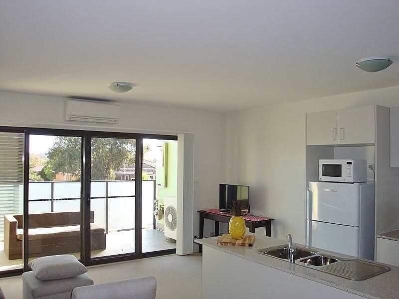 27/4 Ross Road, Queanbeyan NSW 2620