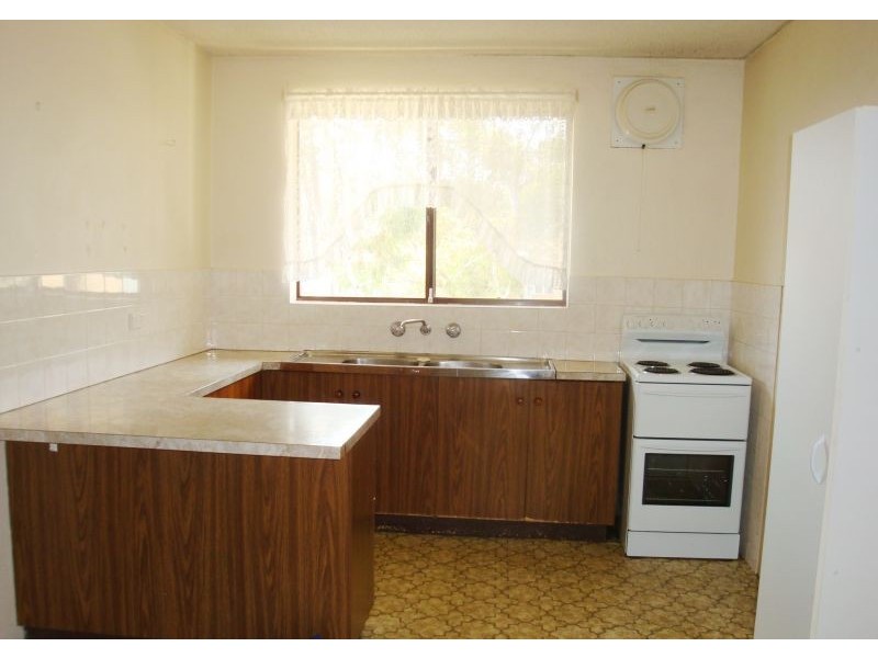 17/12 King Street, Queanbeyan NSW 2620