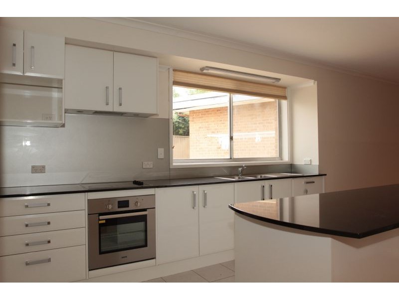 164 Streeton Drive, Chapman ACT 2611