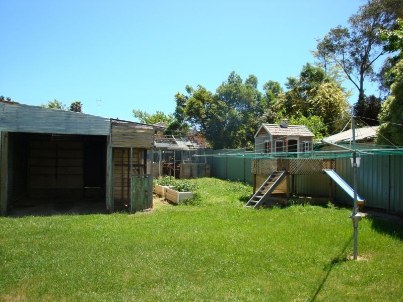 75 Stornaway Road, Queanbeyan NSW 2620