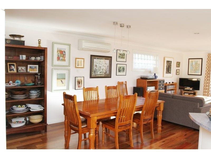 93 Munro Road, Queanbeyan NSW 2620