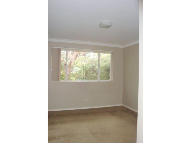 35 Booth Street, Queanbeyan NSW 2620