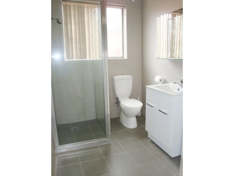 8/22 Stornaway Road, Queanbeyan NSW 2620