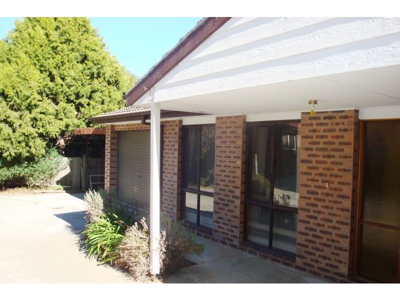 93B Henry Melville Crescent, Gilmore ACT 2905