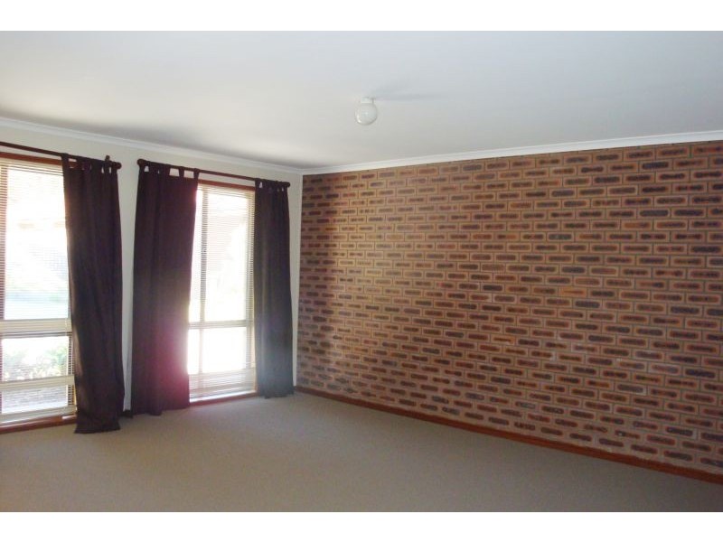 93B Henry Melville Crescent, Gilmore ACT 2905