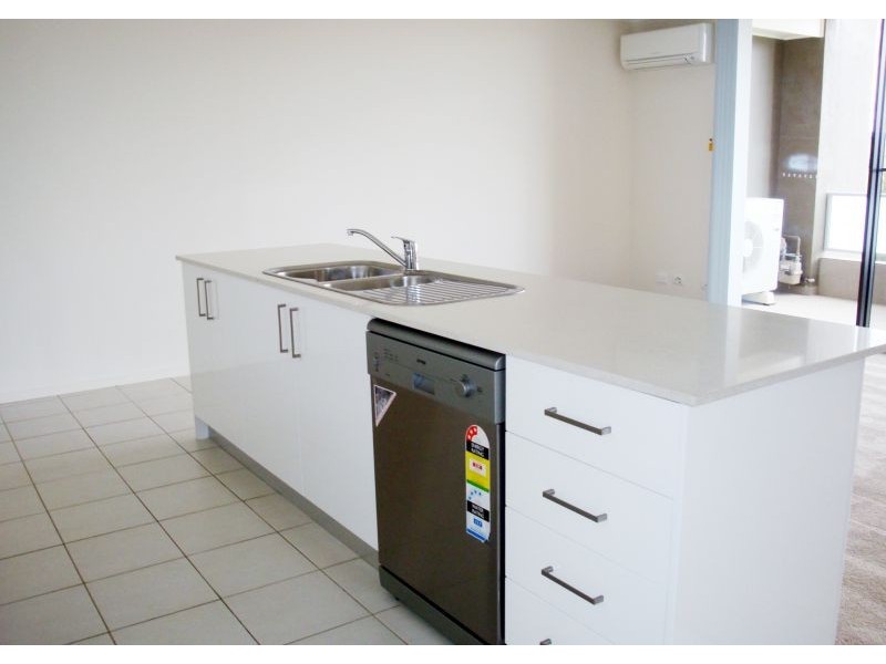 11/88 Henderson Road, Queanbeyan NSW 2620