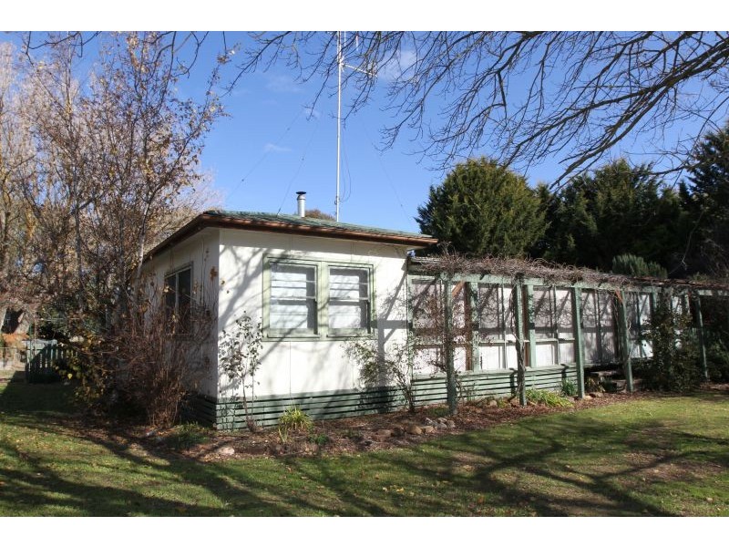 438 Plains Road, Hoskinstown NSW 2621