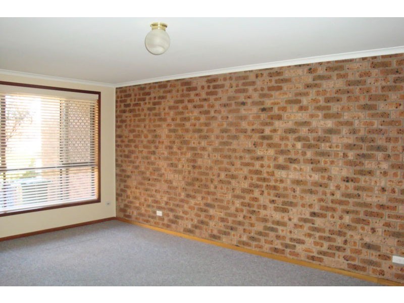 4/24 Carrington Street, Queanbeyan NSW 2620