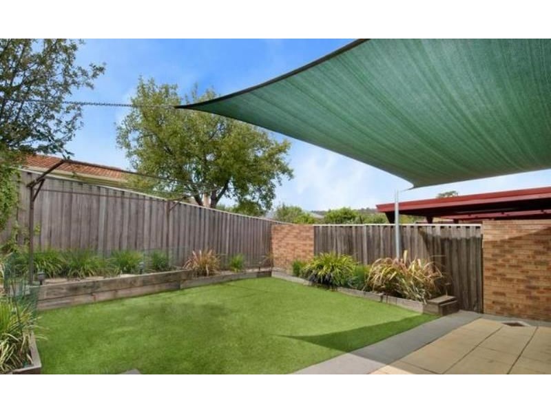 4/24 Carrington Street, Queanbeyan NSW 2620