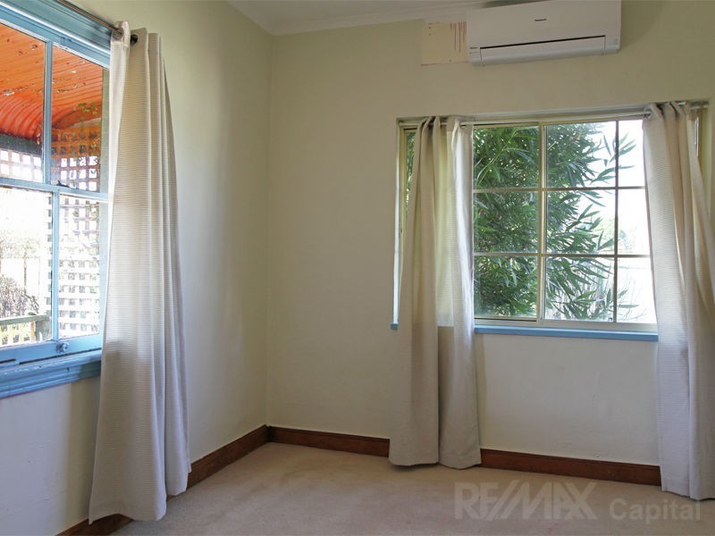 34 Thurralilly Street, Queanbeyan East NSW 2620