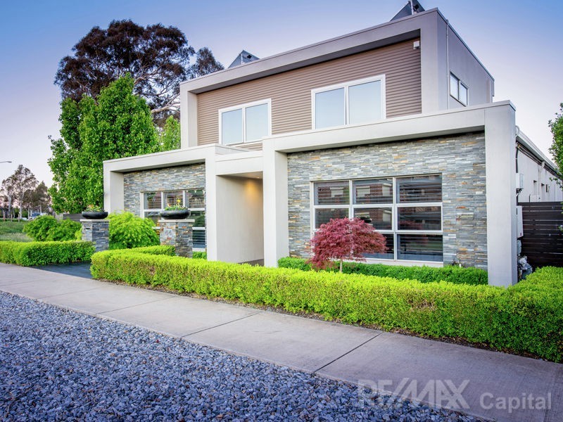 44 De Bortoli Street, Harrison ACT 2914