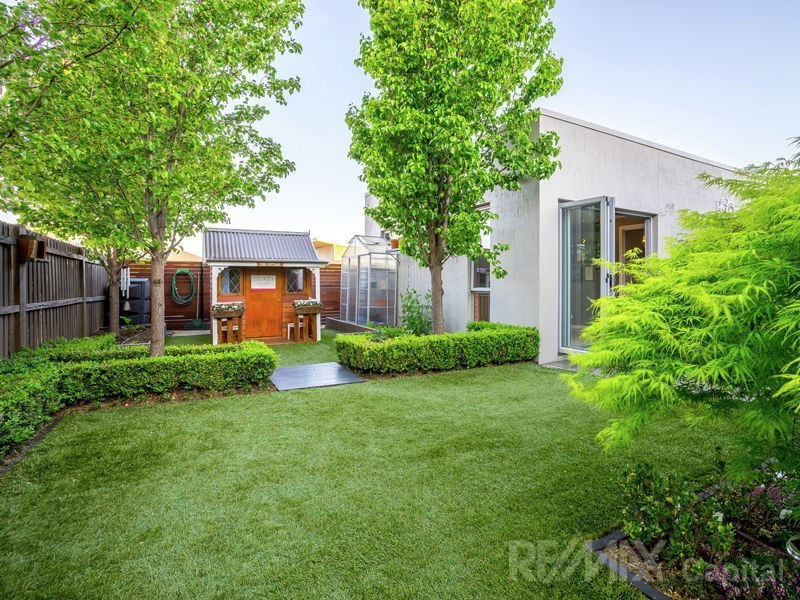 44 De Bortoli Street, Harrison ACT 2914
