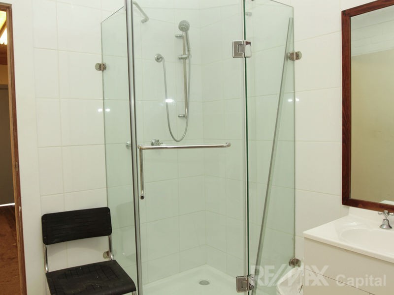 135 Uriarra Road, Crestwood NSW 2620