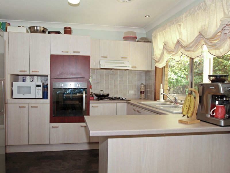 14 Temora Place, Karabar NSW 2620