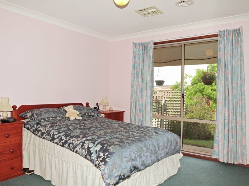 14 Temora Place, Karabar NSW 2620