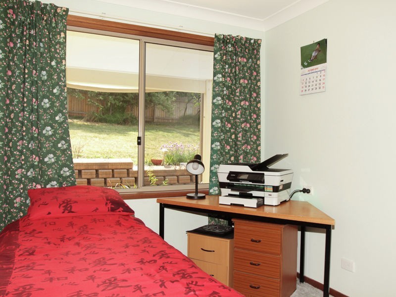 14 Temora Place, Karabar NSW 2620