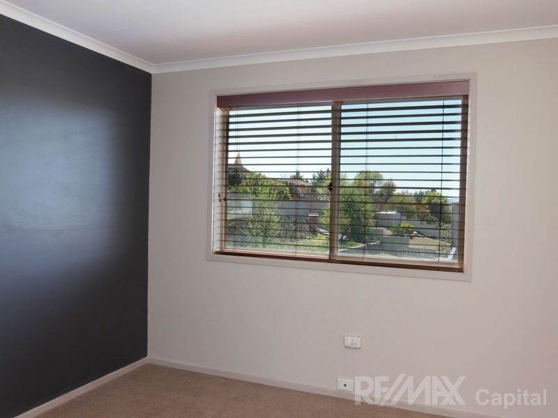 105 Candlebark Road, Karabar NSW 2620