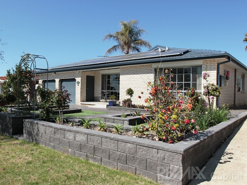 15 Marril Street, Queanbeyan West NSW 2620