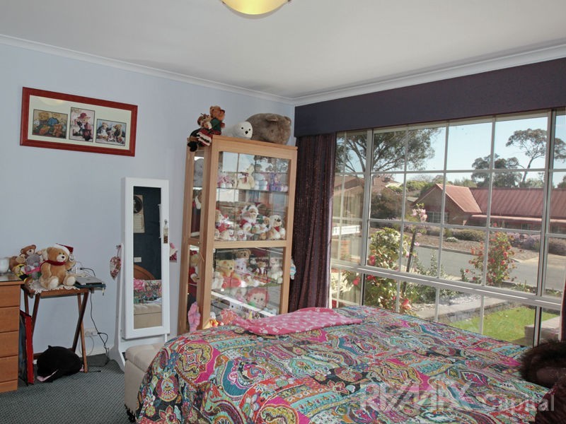 15 Marril Street, Queanbeyan West NSW 2620