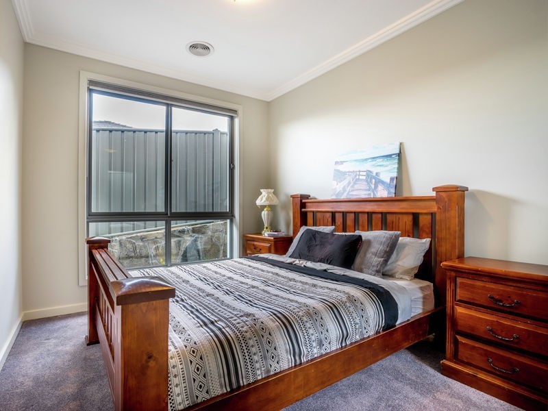 10 Wallabalooa Street, Ngunnawal ACT 2913