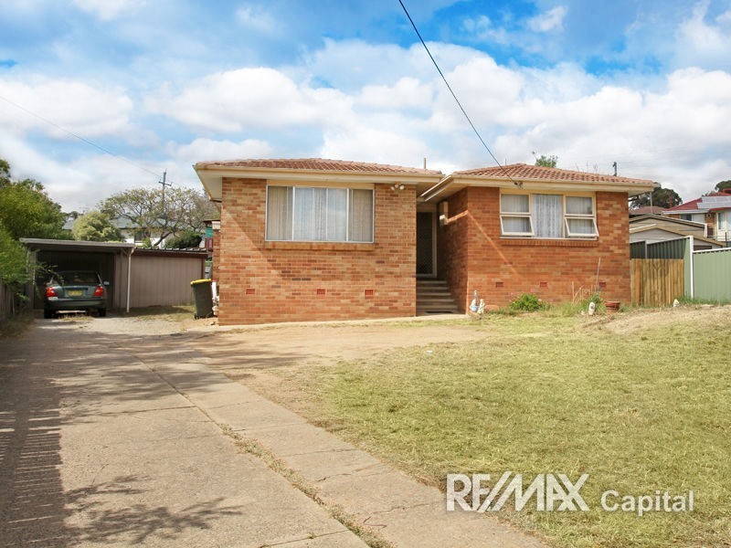 10 Gillman Place, Karabar NSW 2620