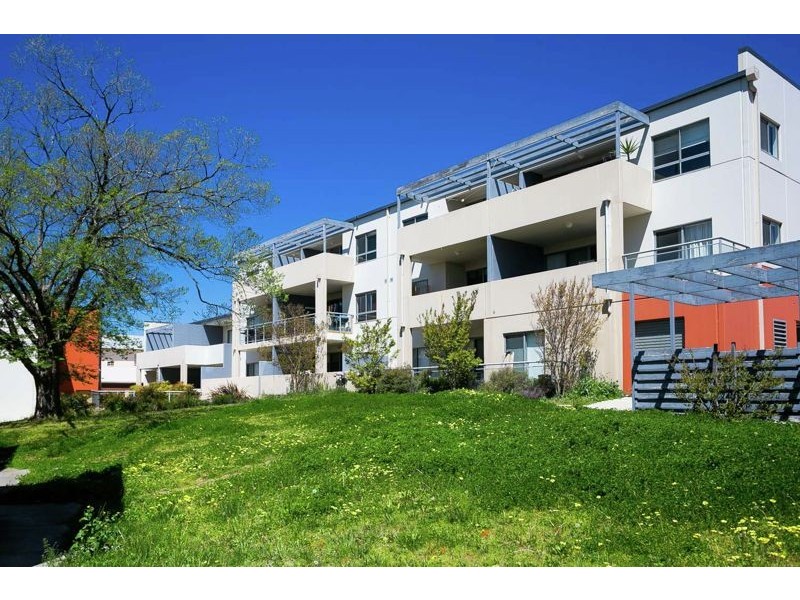 10B/17 Uriarra Road Queanbeyan, Queanbeyan NSW 2620