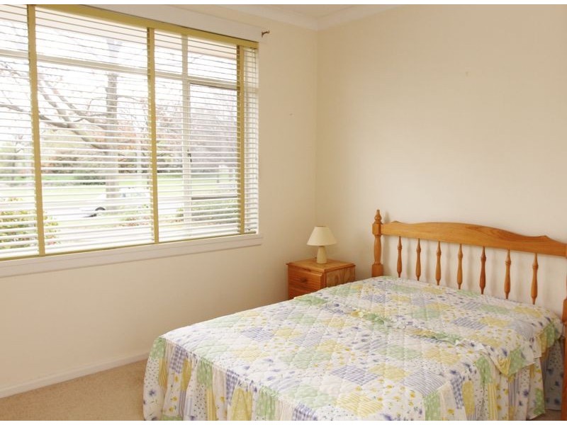 62 Monaro Crescent, Red Hill ACT 2603