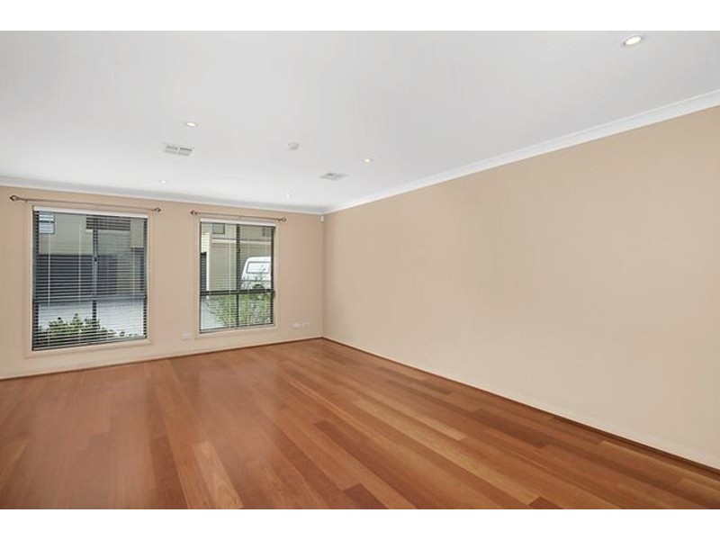 2/13 Gerald Street, Queanbeyan NSW 2620