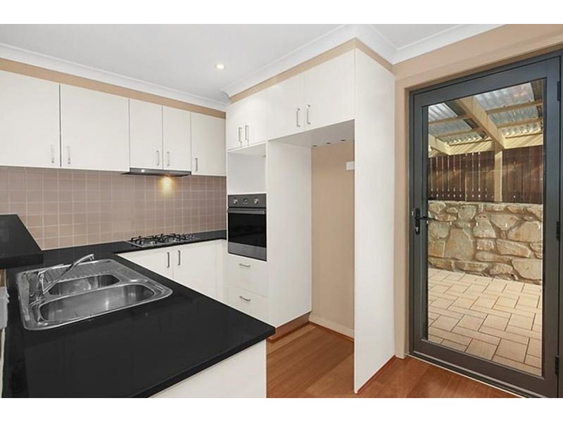 2/13 Gerald Street, Queanbeyan NSW 2620