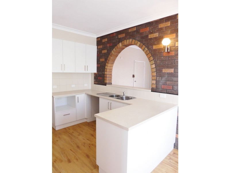 24 Thorpe Avenue, Queanbeyan NSW 2620
