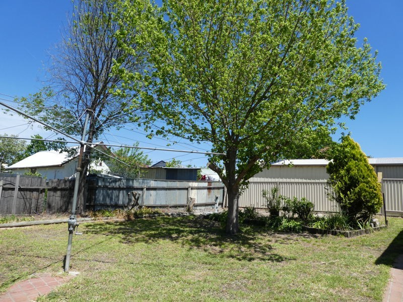 24 Thorpe Avenue, Queanbeyan NSW 2620