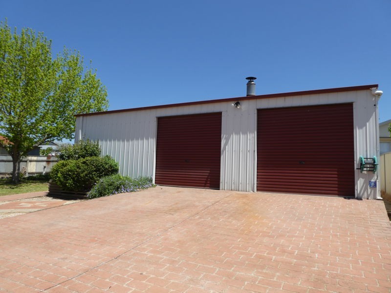 24 Thorpe Avenue, Queanbeyan NSW 2620
