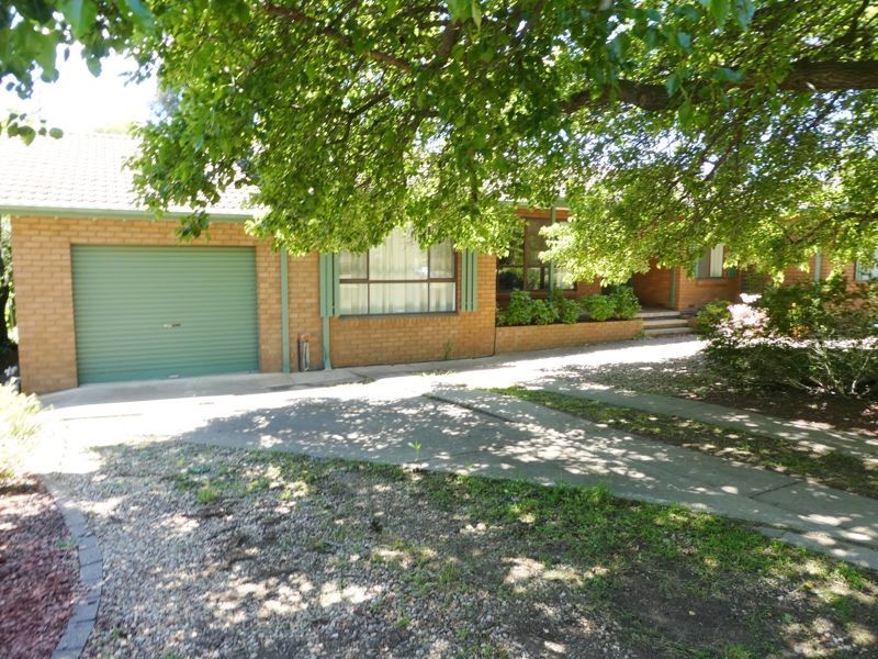 128 Belconnen Way, Scullin ACT 2614