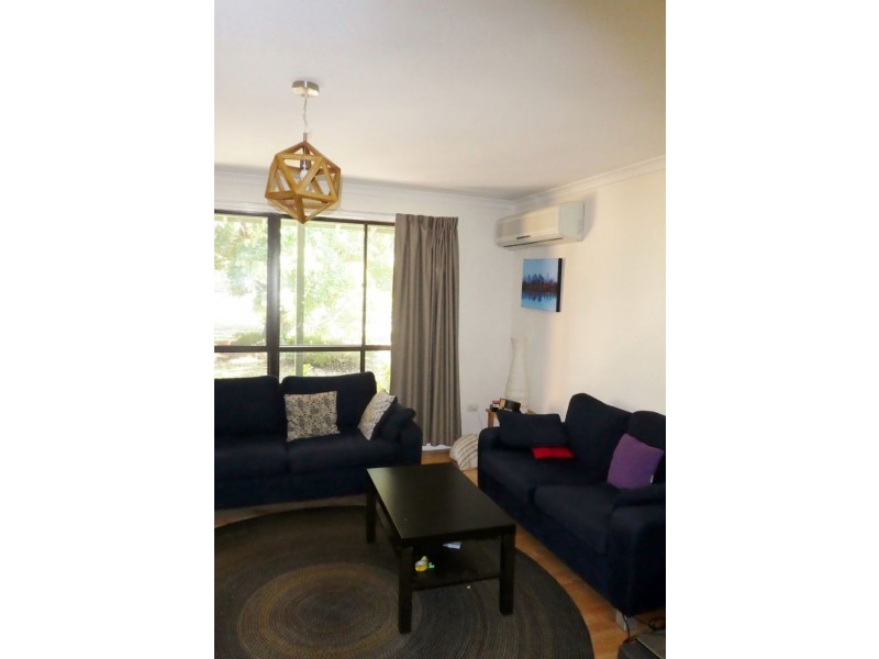 128 Belconnen Way, Scullin ACT 2614