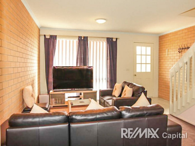 2/111 Uriarra Road, Queanbeyan NSW 2620