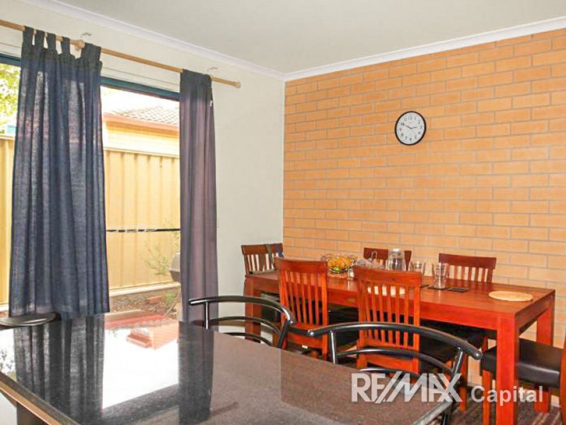 2/111 Uriarra Road, Queanbeyan NSW 2620