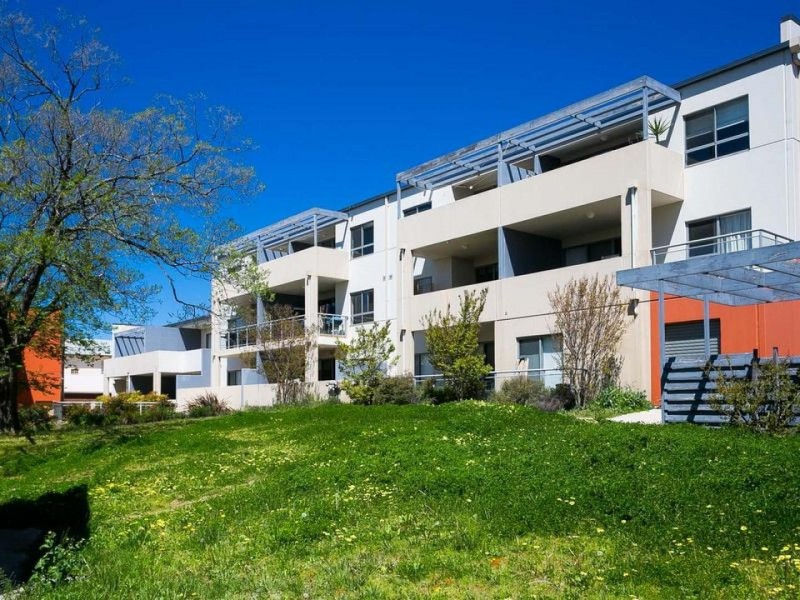 10B/17 Uriarra Road Queanbeyan Street, Queanbeyan NSW 2620