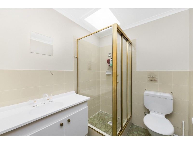 5/24 Booth Street, Queanbeyan NSW 2620