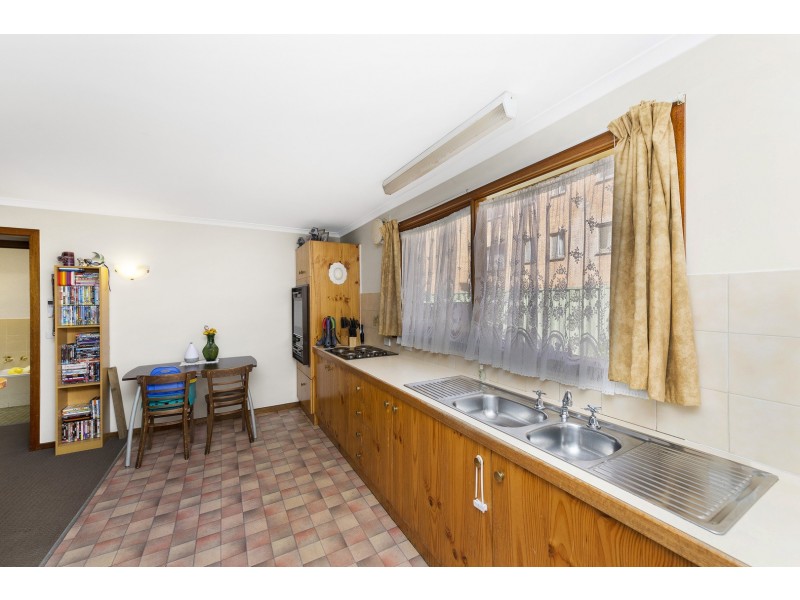5/24 Booth Street, Queanbeyan NSW 2620