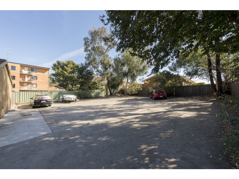 5/24 Booth Street, Queanbeyan NSW 2620