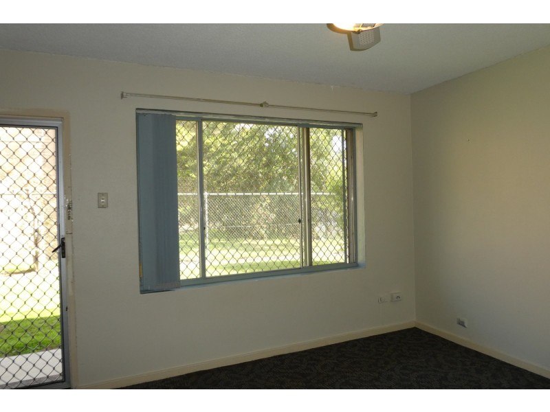 1/25 Macquoid Street, Queanbeyan NSW 2620