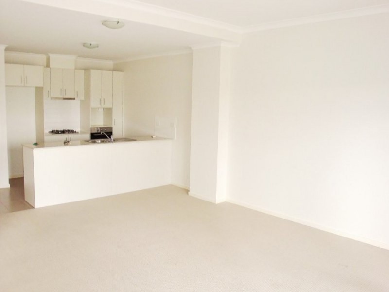 13/4 Ross Road, Queanbeyan NSW 2620