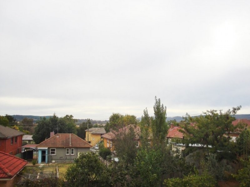 13/4 Ross Road, Queanbeyan NSW 2620