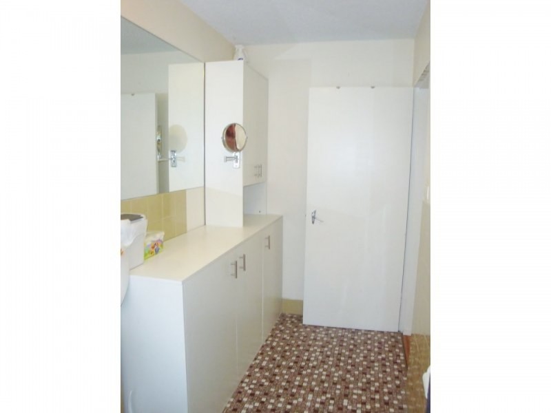 13/9 Crest Road, Queanbeyan NSW 2620