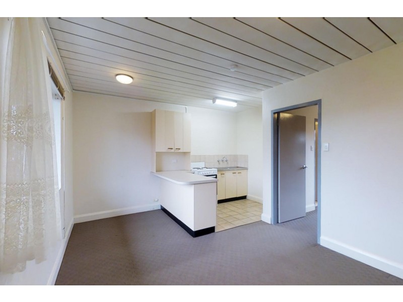 4/20 Charles Street, Queanbeyan NSW 2620