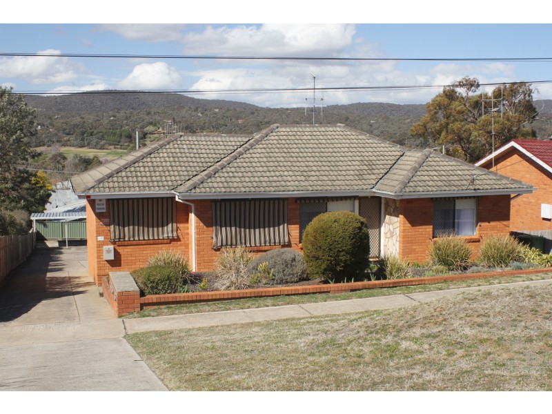 3/12 Atholbar Way, Karabar NSW 2620