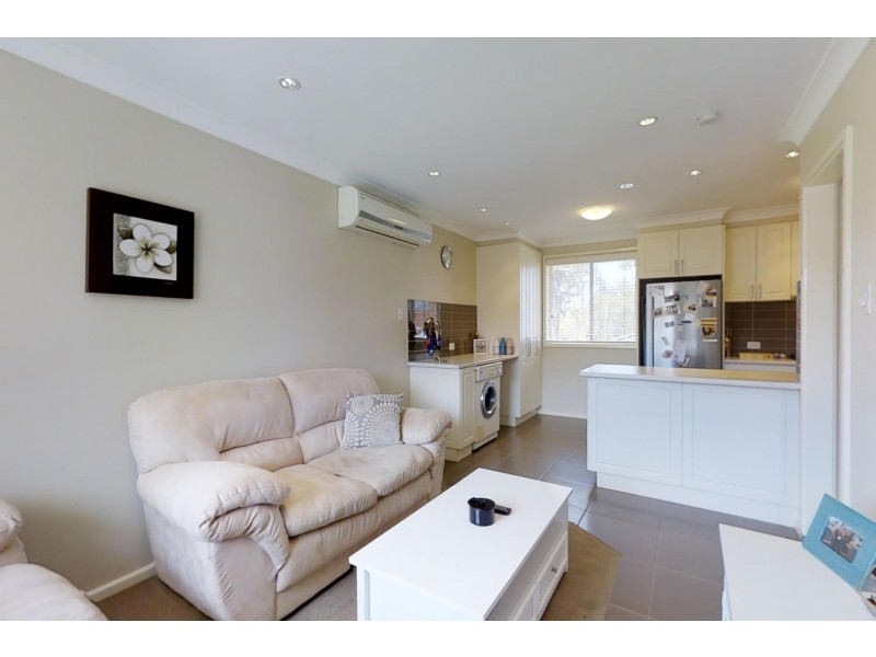 3/12 Atholbar Way, Karabar NSW 2620